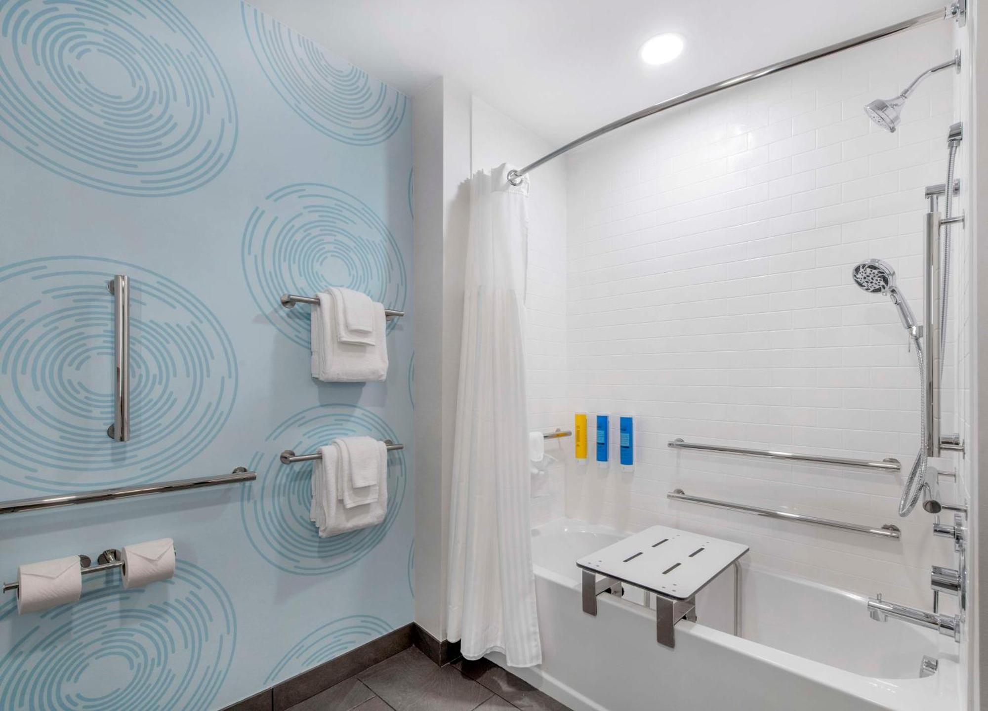 Tru By Hilton Wilmington Wrightsville Beach Exterior photo